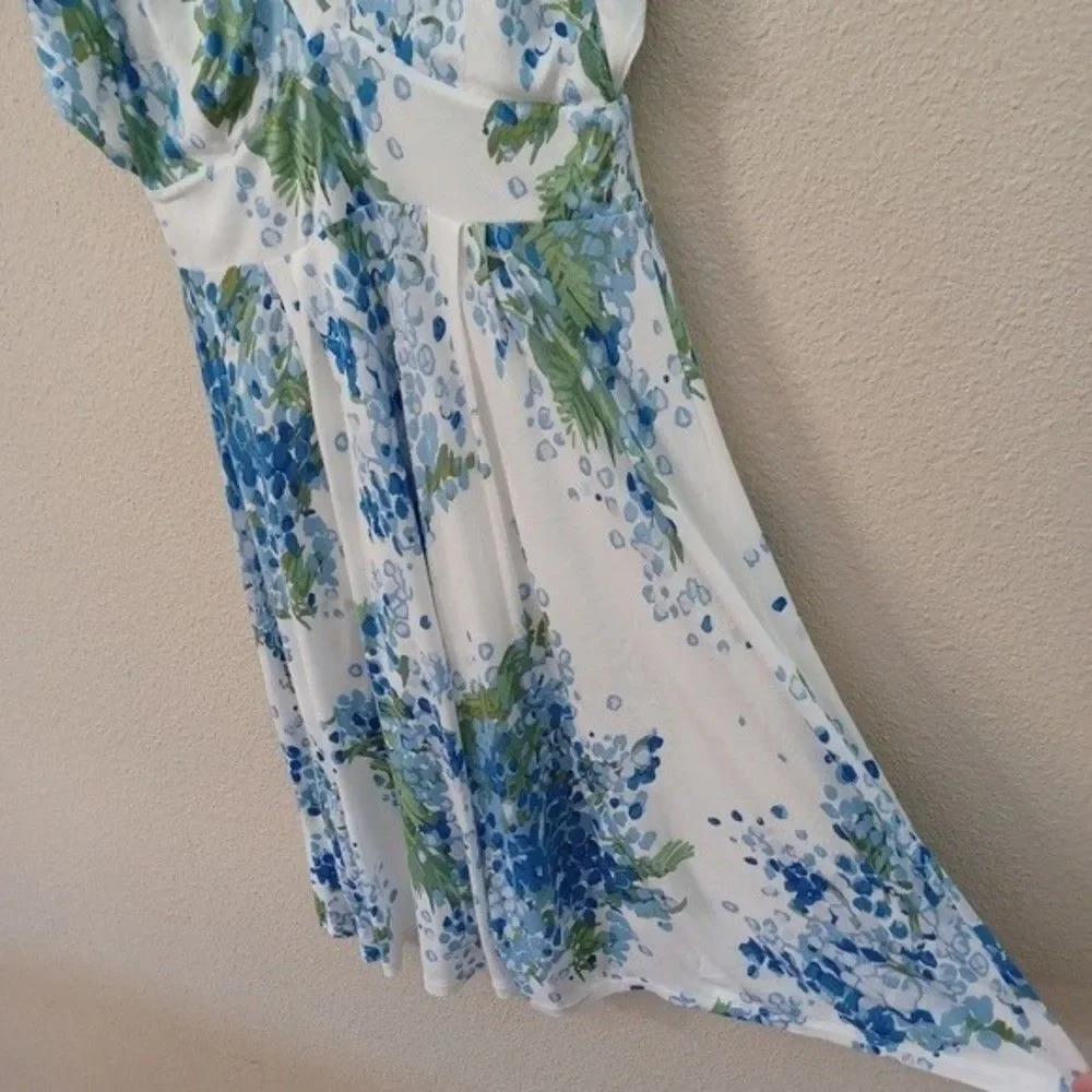 Boden Floral Print Flutter Sleeve Dress - Picture 3 of 15